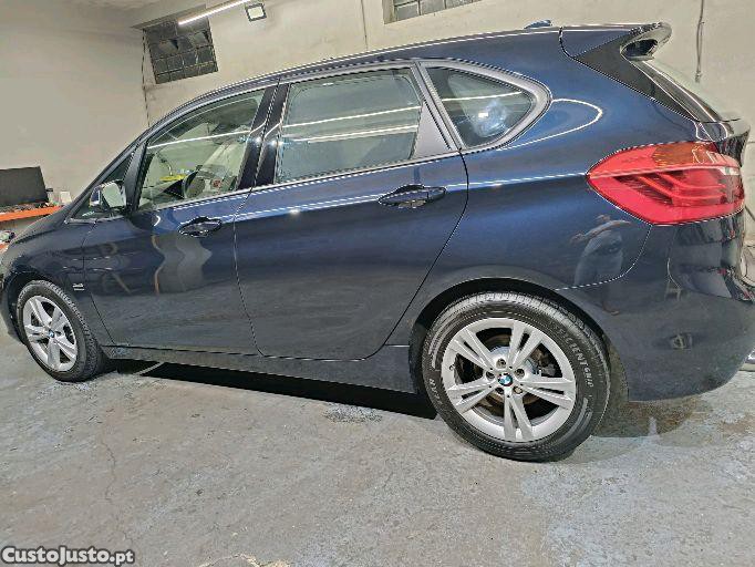 BMW 216 Active Tourer sport — fotografia 8