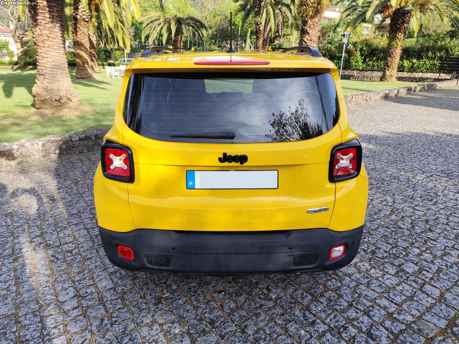 Jeep Renegade Full Extras - Aceito Retoma - Impecável — fotografia 8