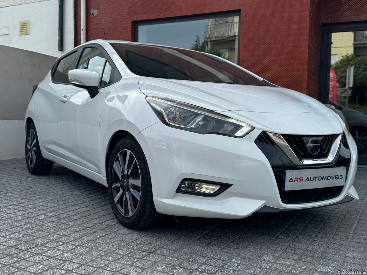 Nissan Micra 1.5 dCi Tekna S/S — photo 4