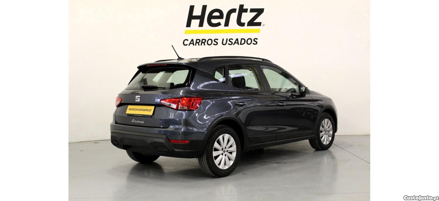 SEAT Arona 1.0 TSI Style 95cv — fotografia 14