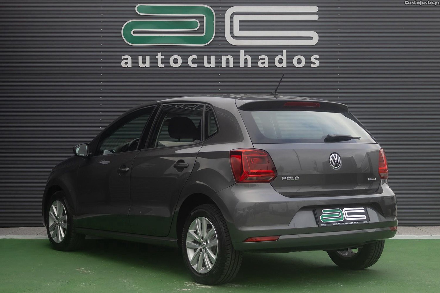 VW Polo 1.0 Confortline - 17 — photo 4