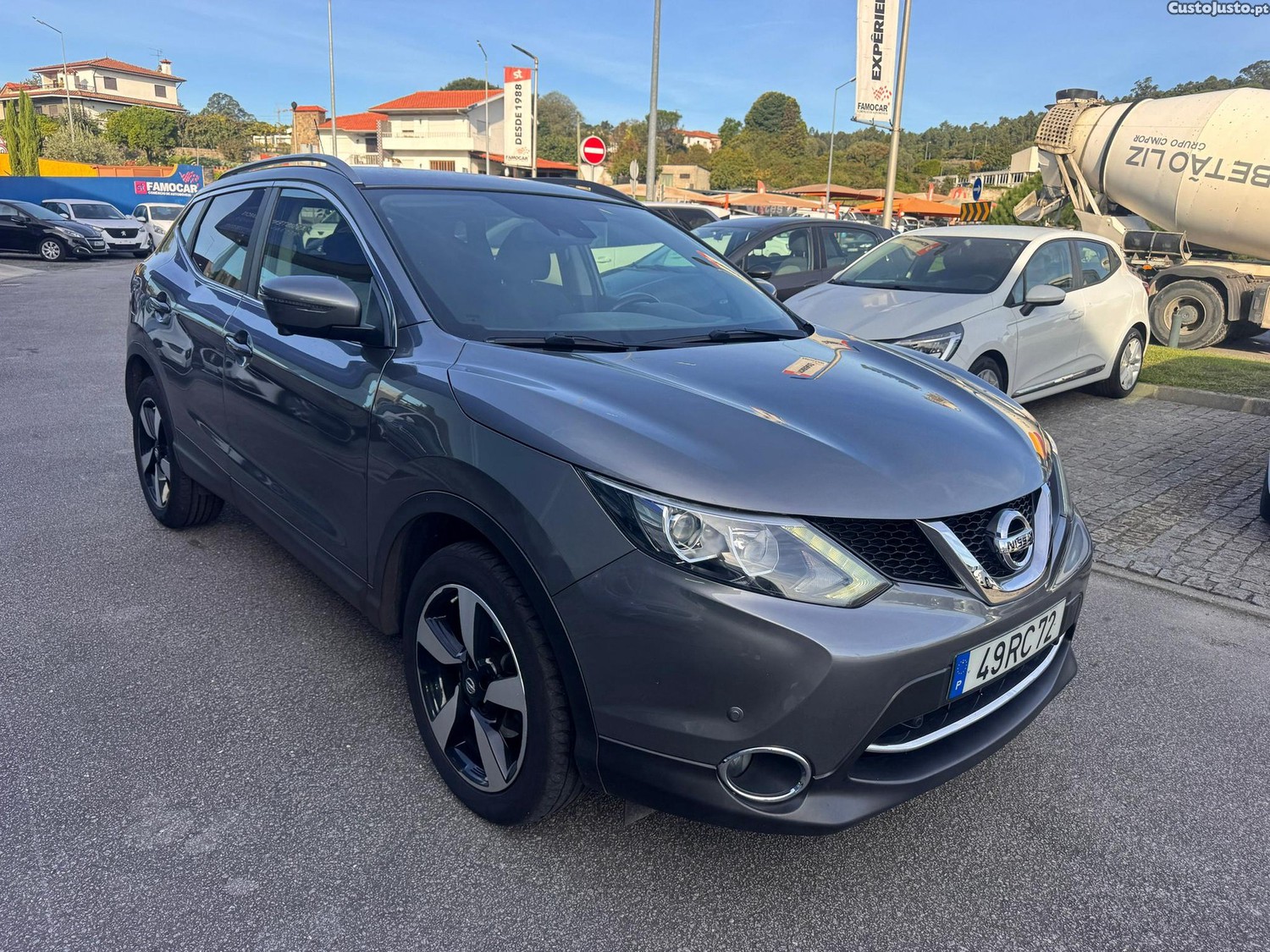 Nissan Qashqai 1.5 dCi N-Connecta 18 - 16 — photo 2