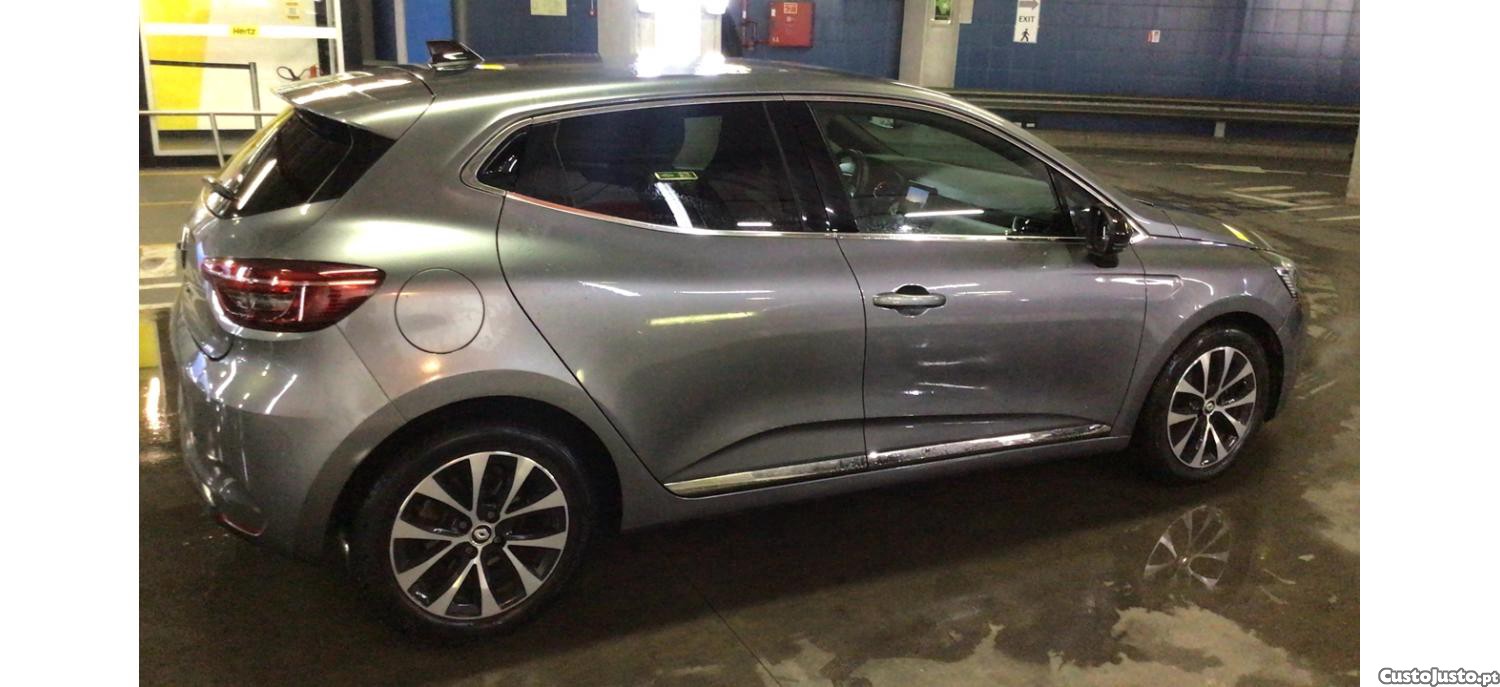 Renault Clio 1.0 Tce Techno — fotografia 2