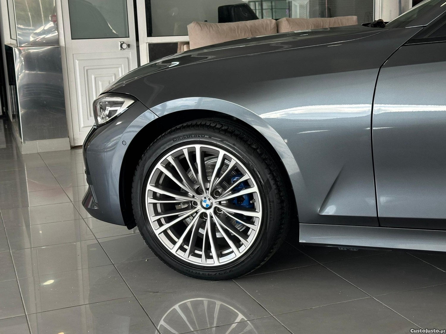 BMW 318 d Touring Line Luxury Auto — fotografia 25