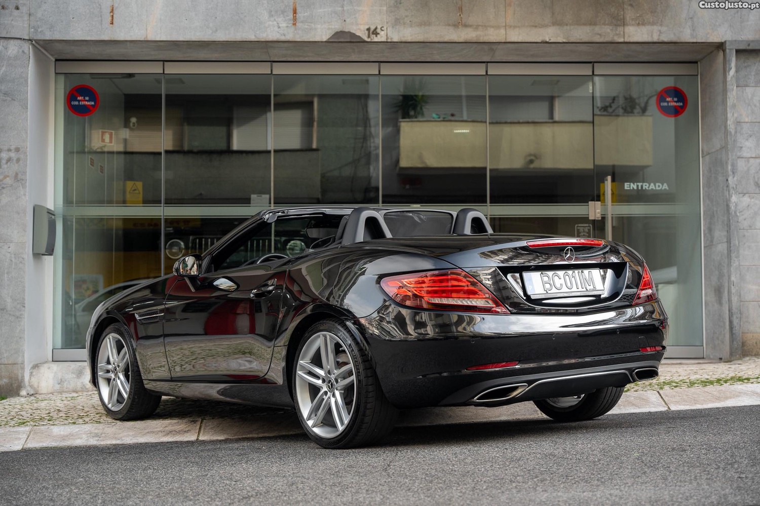 Mercedes-Benz SLC 250 d — fotografia 4