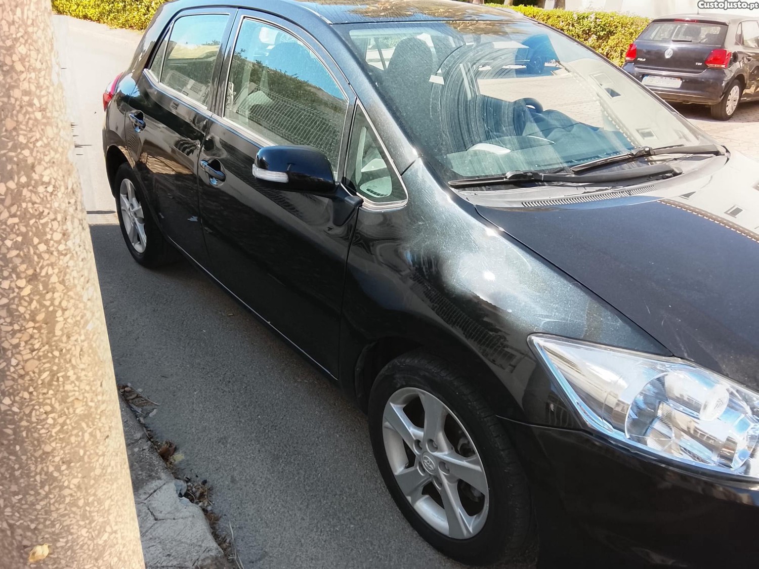 Toyota Auris 1.4 Gasolina-Literalmente Impecável IPO 10/2027 — fotografia 11