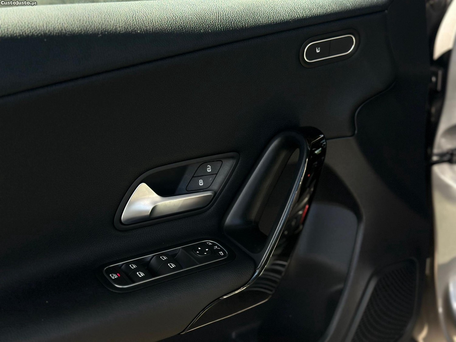 Mercedes-Benz A 180 d Style Plus Aut. — fotografia 16
