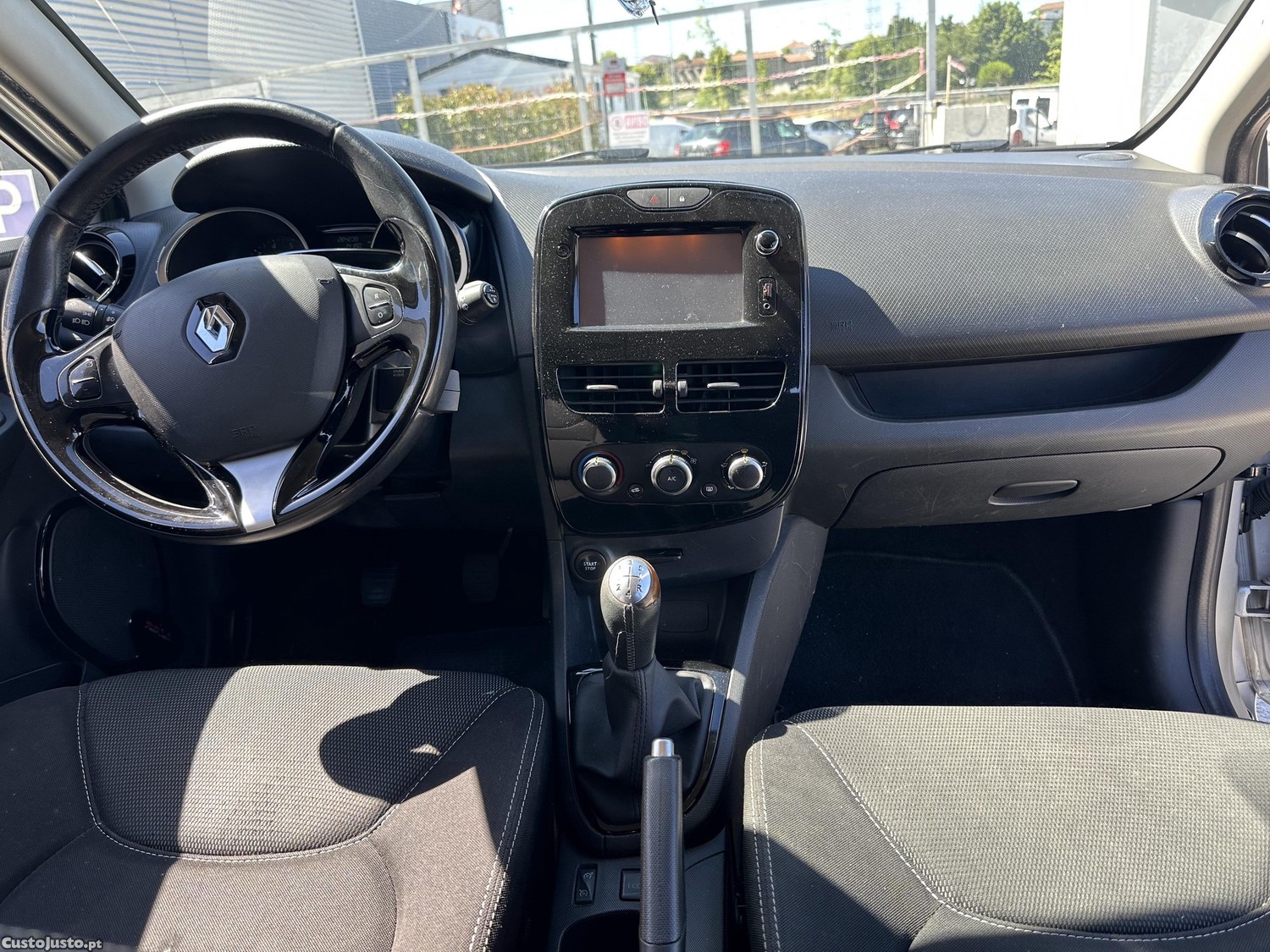 Renault Clio SW 1.5 dci  - 15 — photo 3