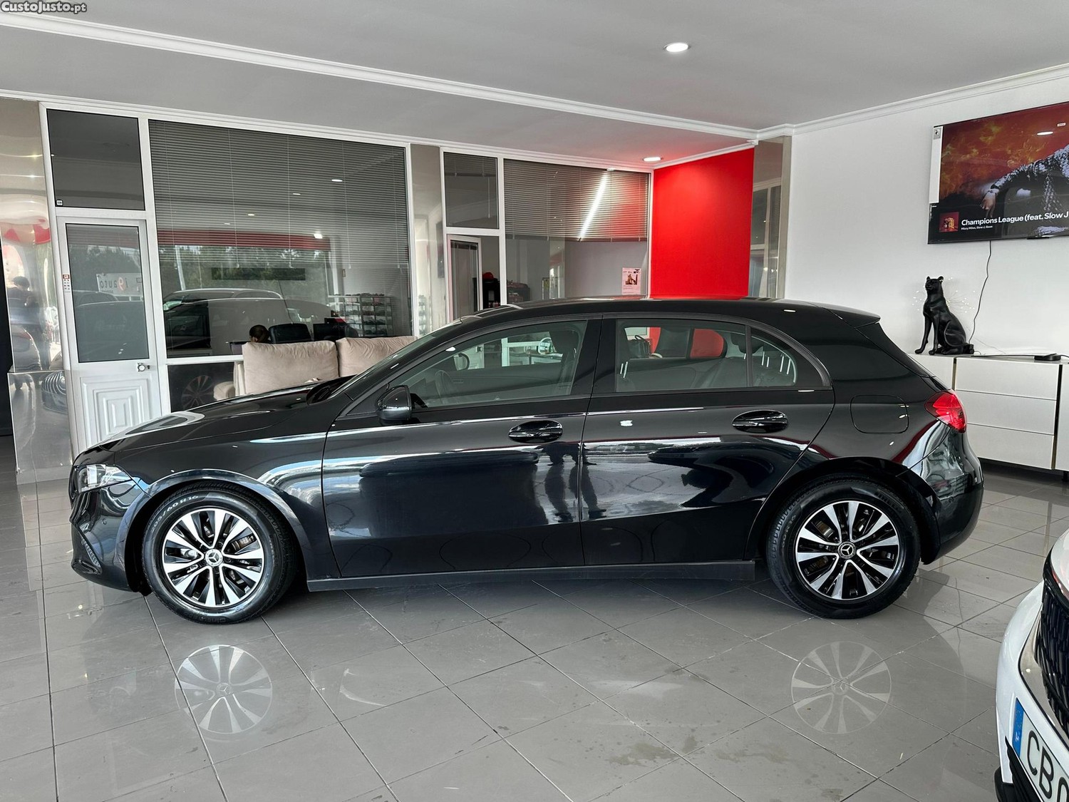Mercedes-Benz A 180 d Style Plus — fotografia 18