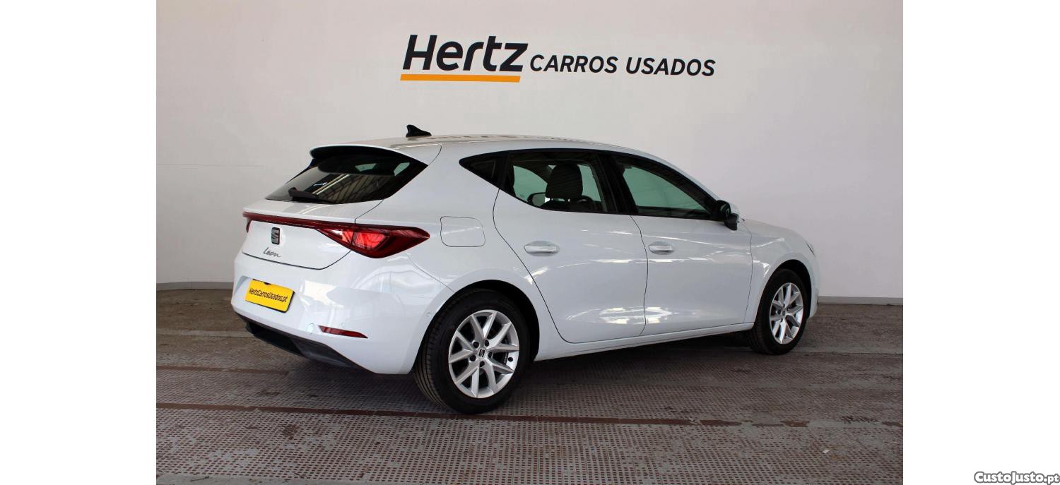 SEAT Leon 1.0 TSI Style 110cv — fotografia 16