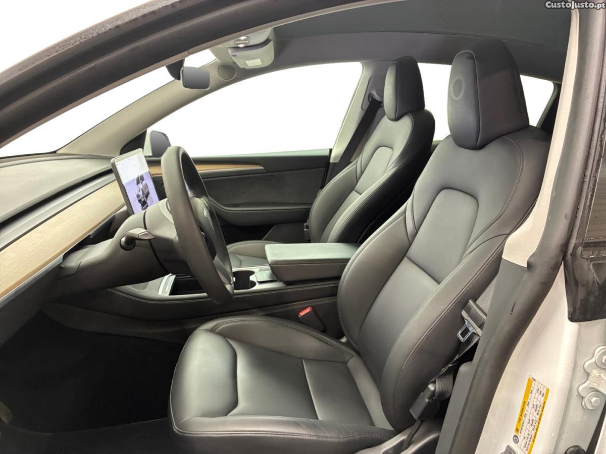 Tesla Model Y Standard RWD - 24 — photo 3