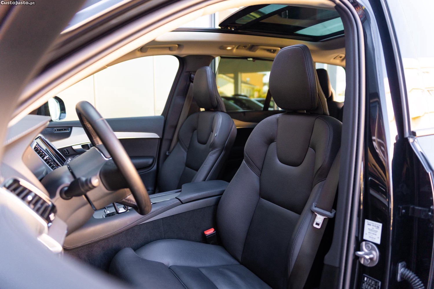 Volvo XC 90 8 AWD Recharge Plus Dark — fotografia 12