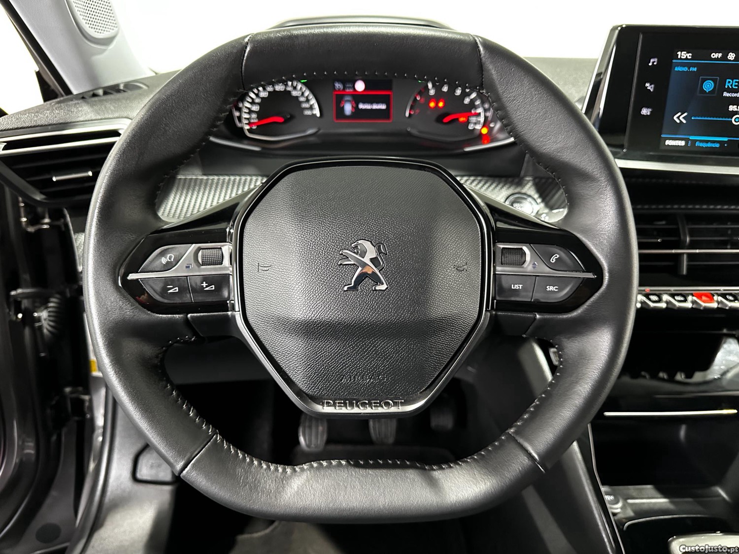Peugeot 2008 1.5 BLUEHDI ACTIVE PACK 110CV - NACIONAL - 71926 KM — fotografia 18