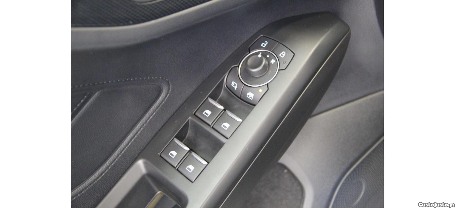 Ford Focus SW 1.0 EcoBoost MHEV Connected — fotografia 18