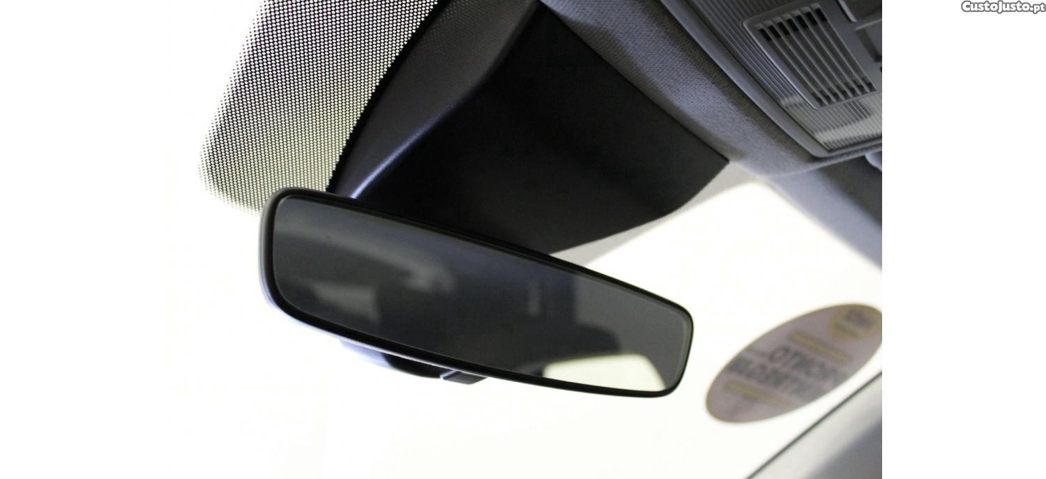 SEAT Arona 1.0 TSI Style 95cv — fotografia 3