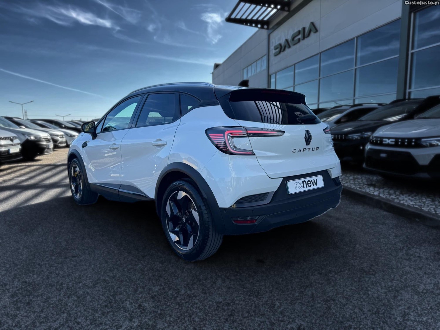 Renault Captur 1.0 TCe Techno — fotografia 11