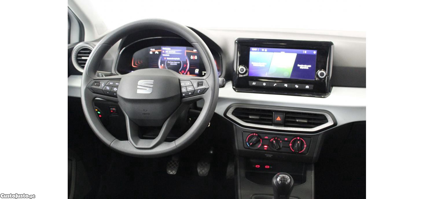 SEAT Ibiza 1.0 TSI Reference 95cv — fotografia 7