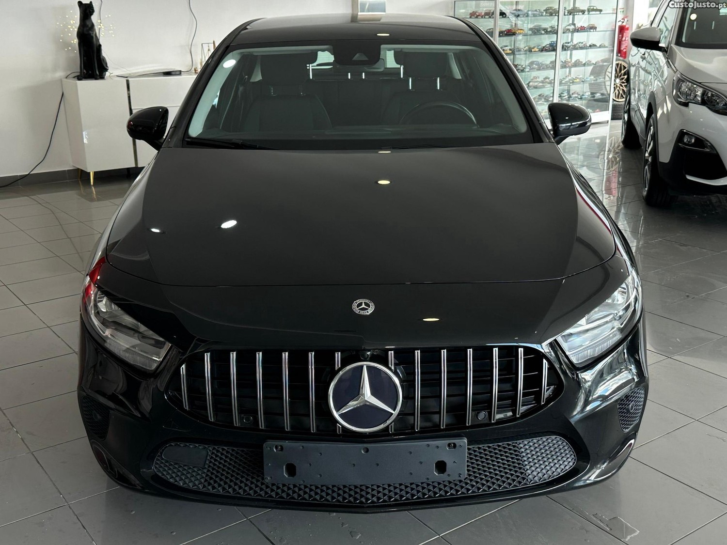 Mercedes-Benz A 180 d Style Plus — fotografia 25
