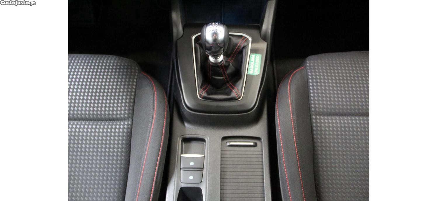Ford Focus SW 1.0 EcoBoost MHEV Connected — fotografia 5