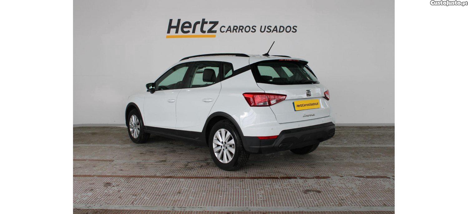 SEAT Arona 1.0 TSI Style 95cv — fotografia 19