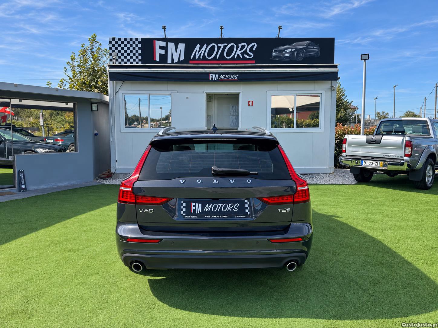 Volvo V60 2.0 T8 AWD TE Momentum Plus — fotografia 14