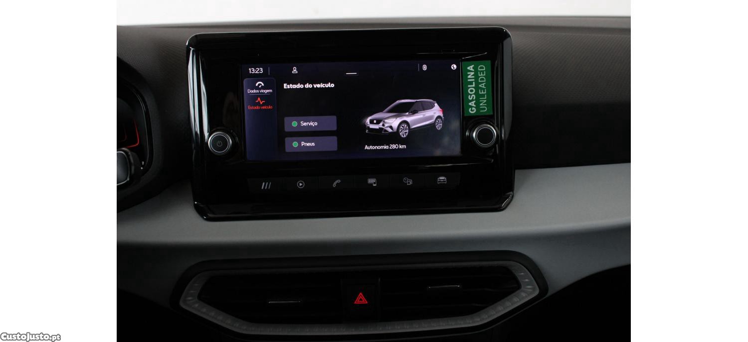 SEAT Arona 1.0 TSI Style 95cv — fotografia 11
