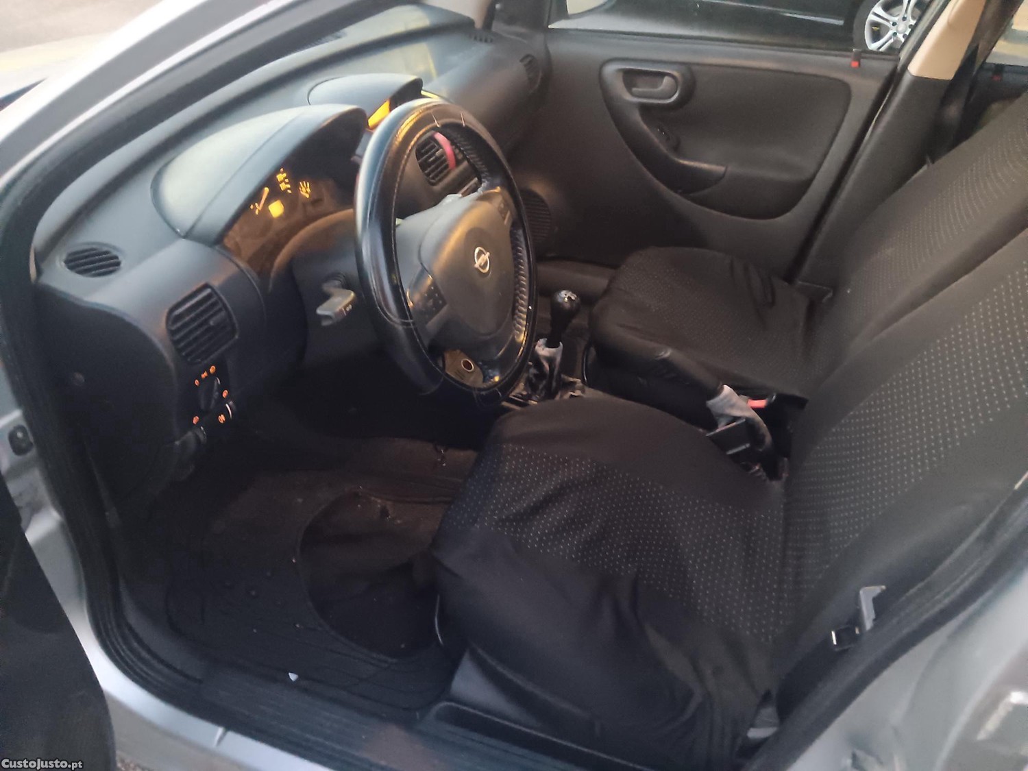 Opel Corsa C Comfort 1.2 — fotografia 5