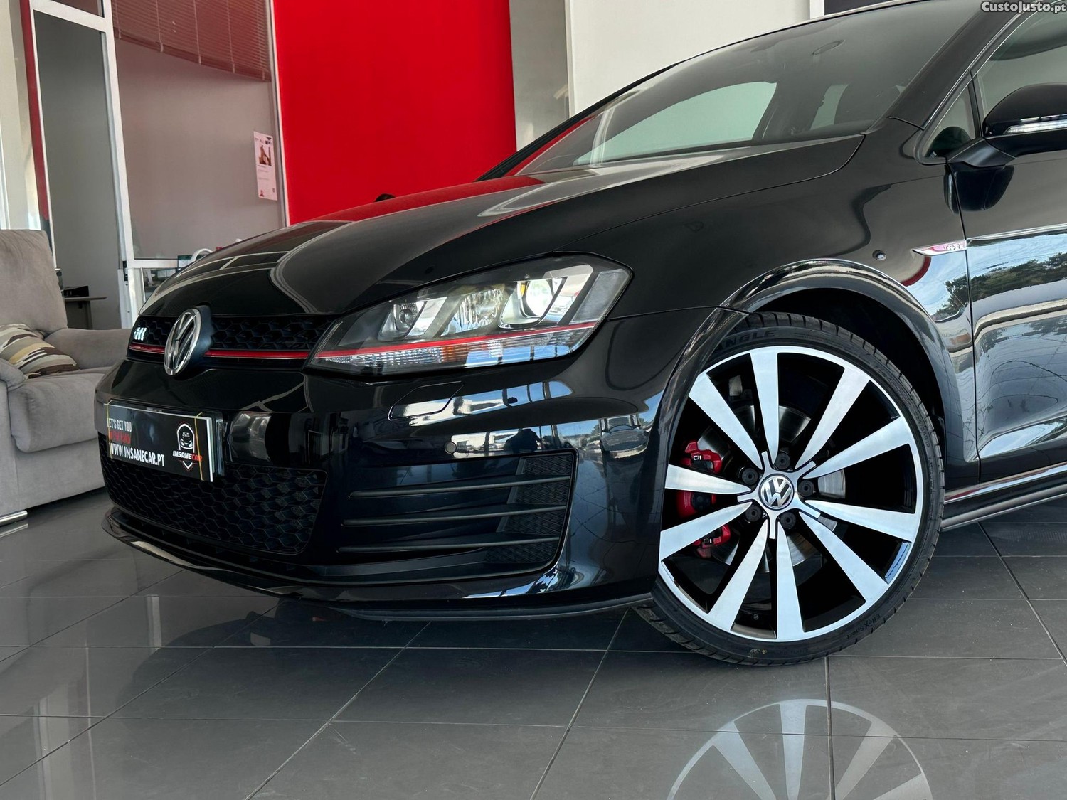 VW Golf 2.0 TSi GTi DSG - 17 — photo 2