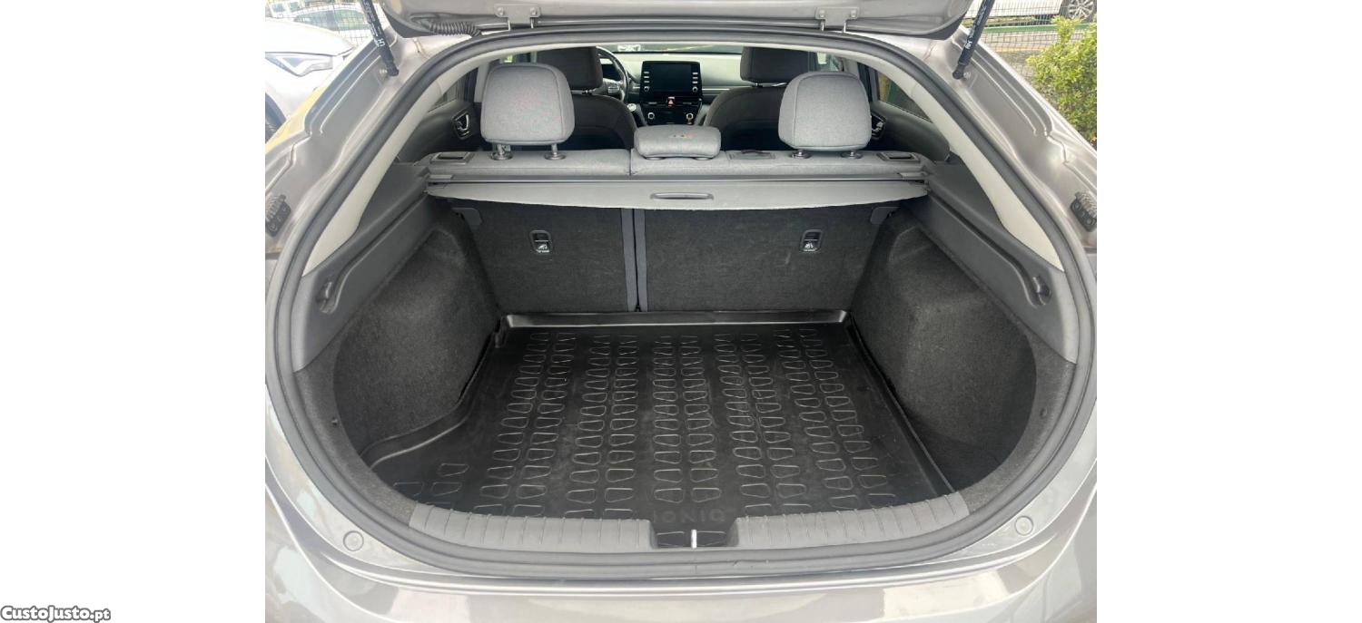 Hyundai IONIQ Hev 1.6 141cv Auto — fotografia 2