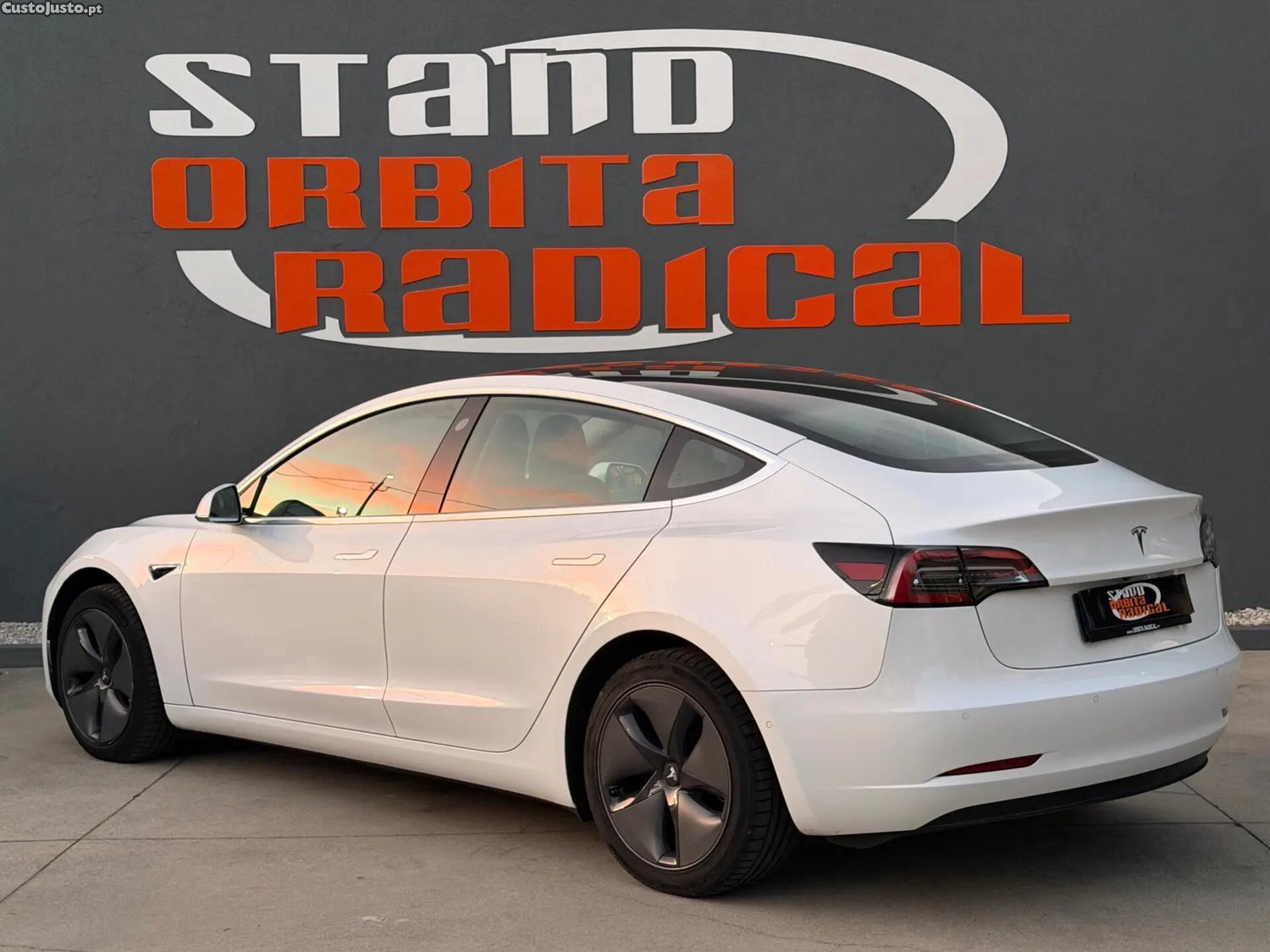 Tesla Model 3 Standard RWD Plus - 19 foto 2