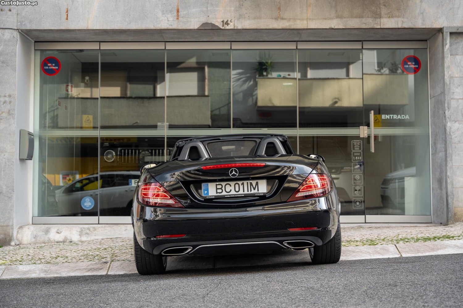 Mercedes-Benz SLC 250 d — fotografia 3
