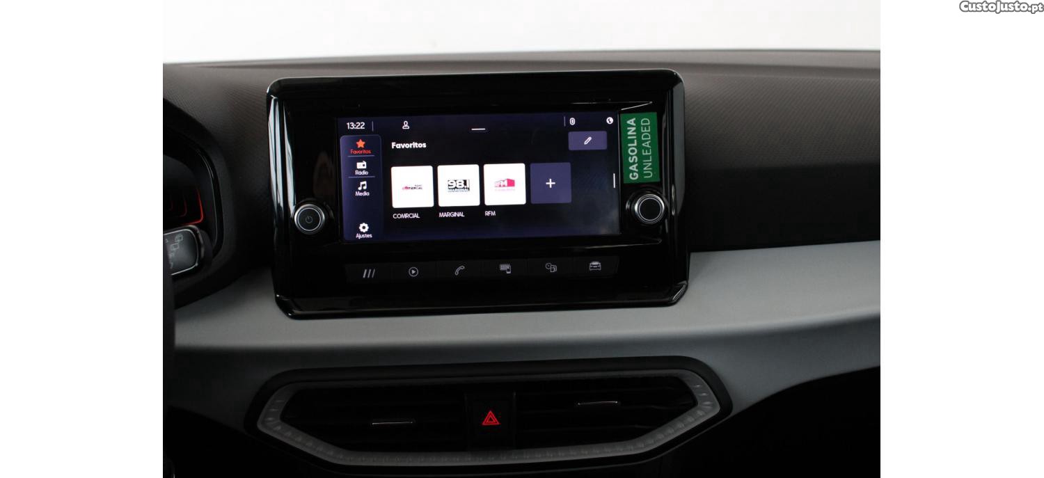 SEAT Arona 1.0 TSI Style 95cv — fotografia 13