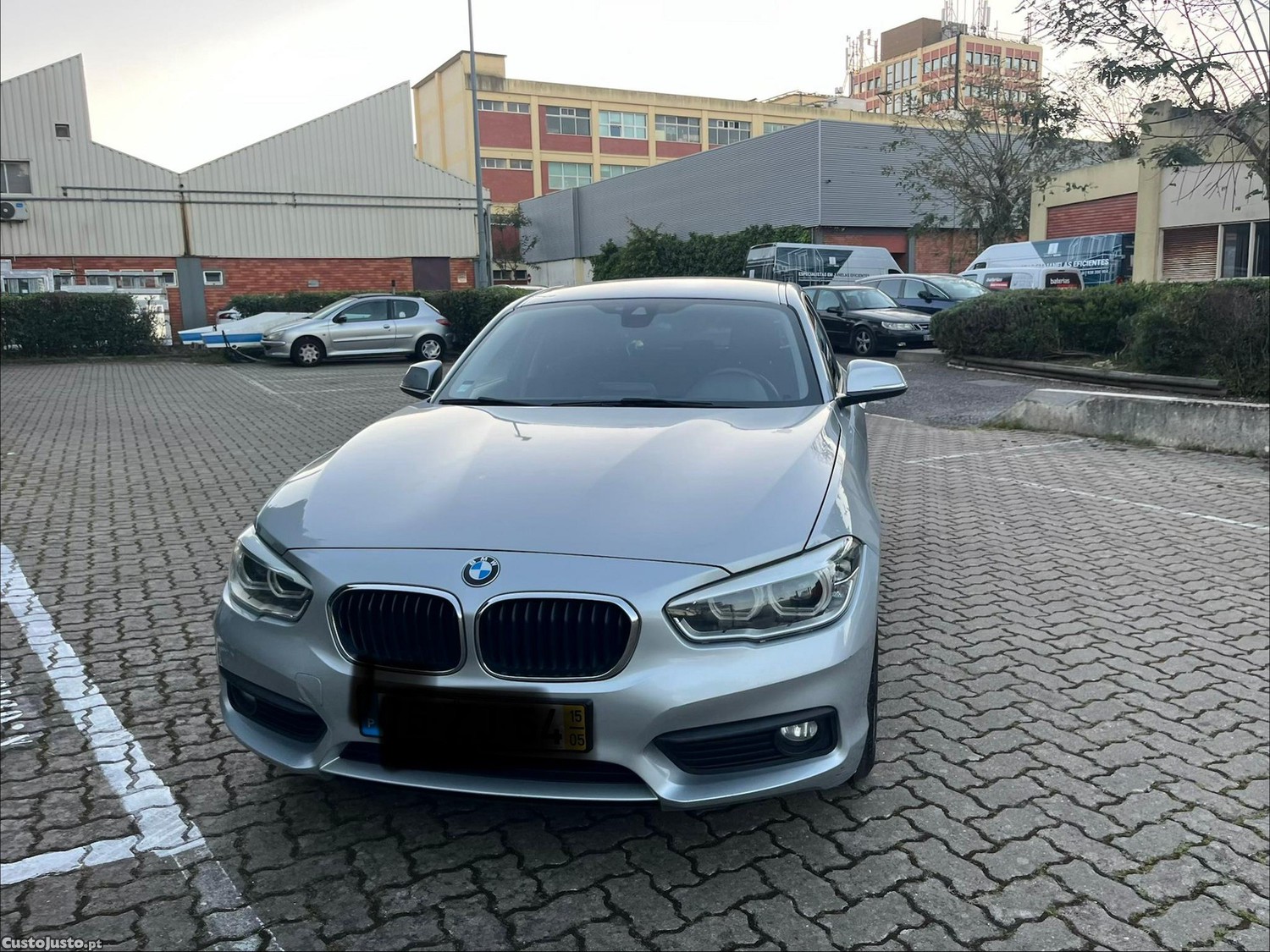 BMW 116 d EfficientDynamics Line Urban - 15 foto 2