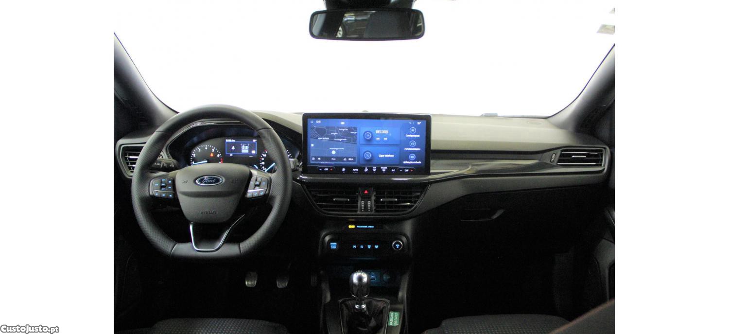Ford Focus 1.0 EcoBoost 125cv MHEV ST-Line — fotografia 12