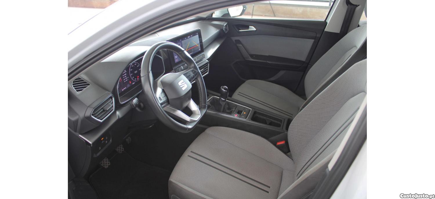 SEAT Leon 1.0 TSI Style 110cv — fotografia 15