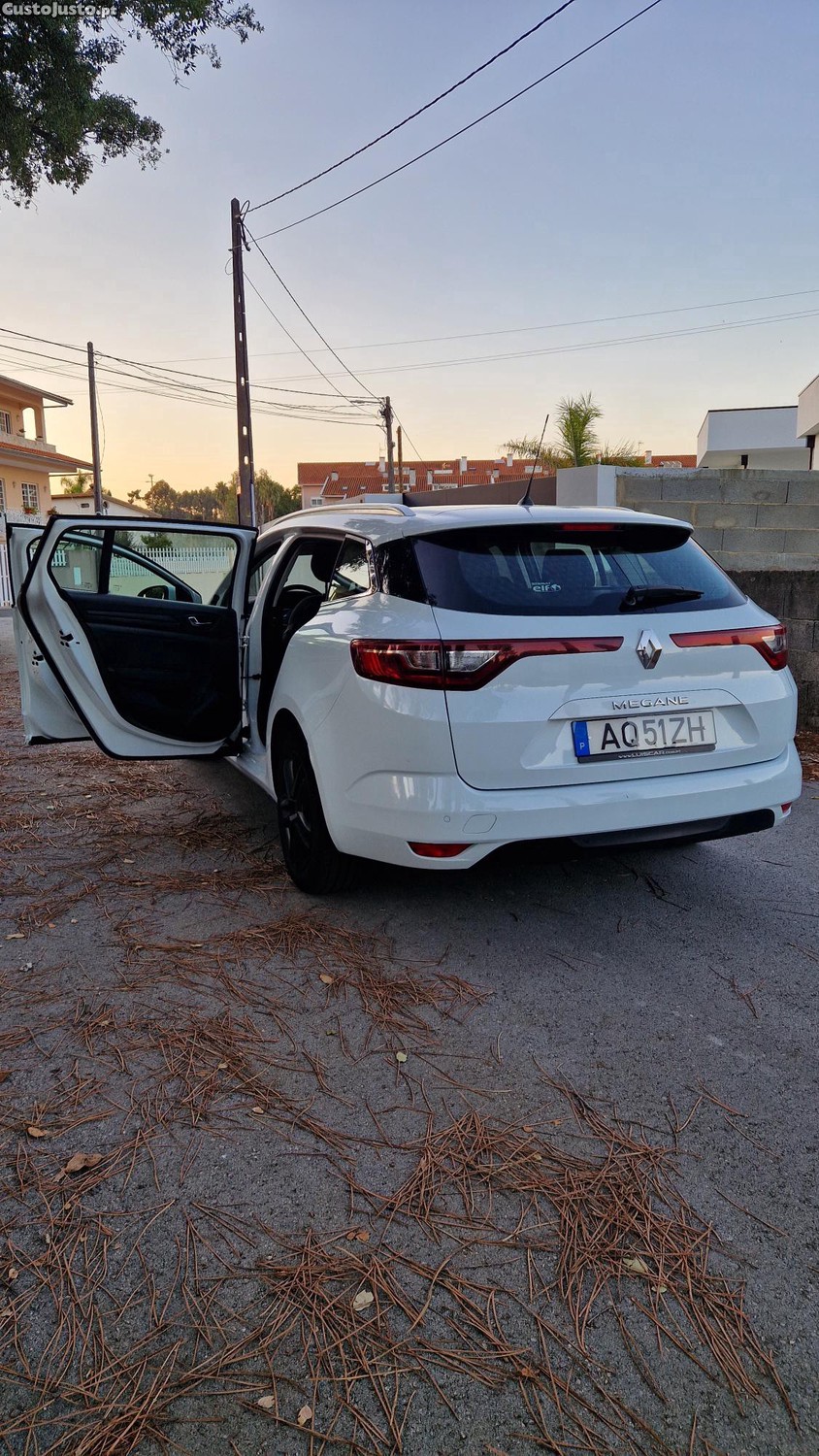 Renault Mégane Sport Tourer - 22 foto 5