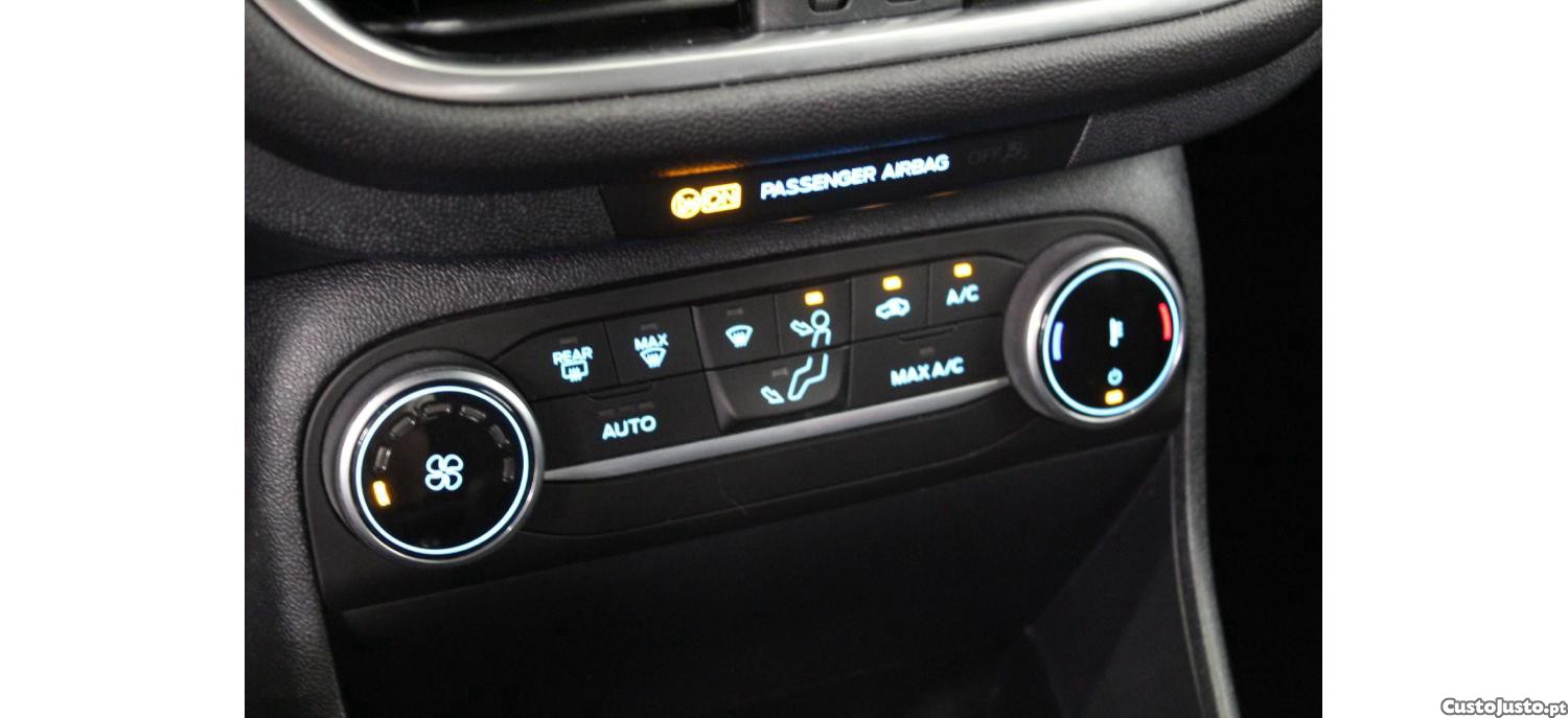 Ford Fiesta 1.0 EcoBoost ST-Line — fotografia 9
