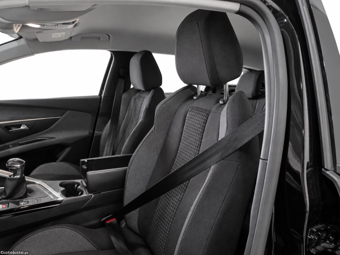 Peugeot 3008 1.5 BHDI ACTIVE - 21 — photo 5