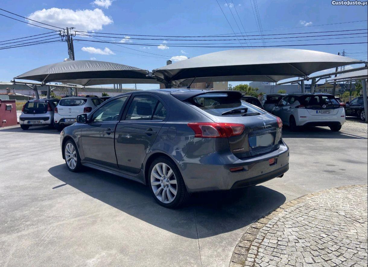 Mitsubishi Lancer sporback MIVEC 1.8 143cv — fotografia 9