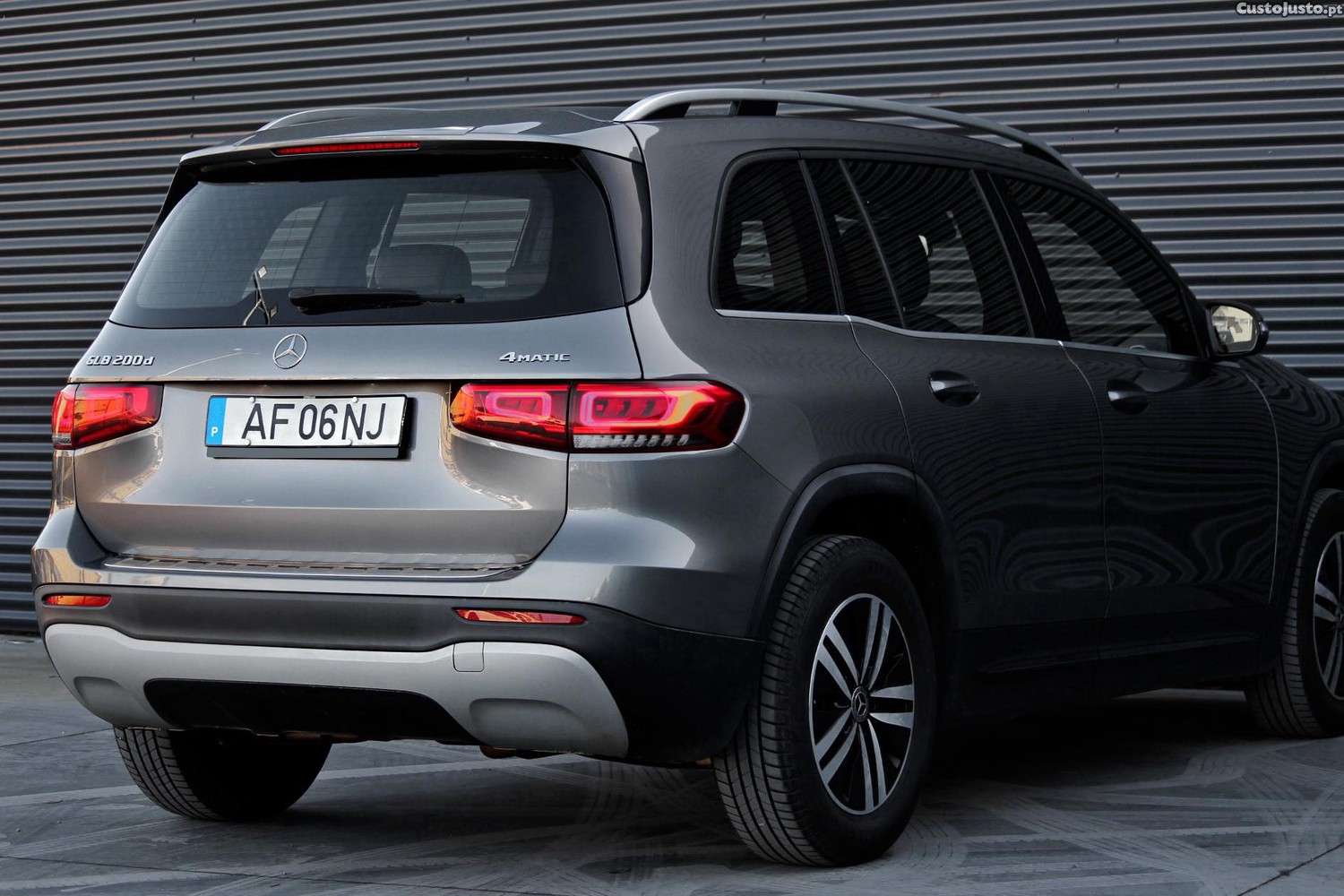 Mercedes-Benz GLB 200 d Progressive — fotografia 22