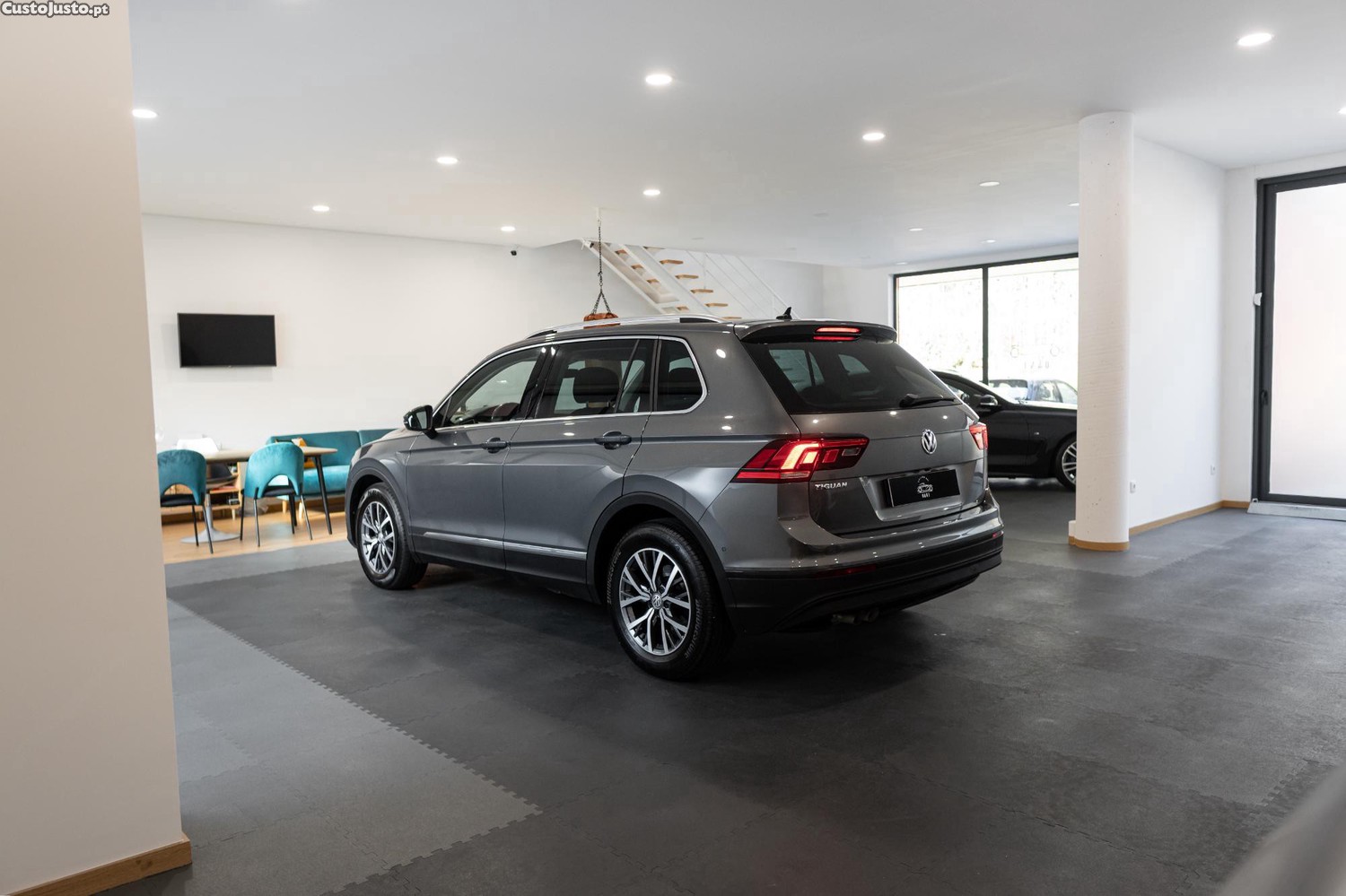 Volkswagen Tiguan TDI Confortline — fotografia 7