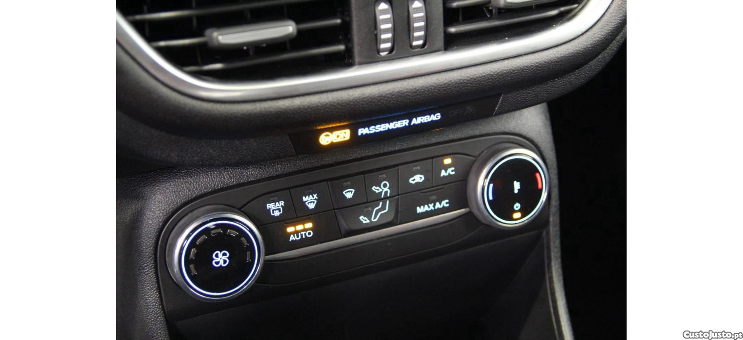 Ford Fiesta St Line 1.0 Ecoboost MHEV 125cv — fotografia 6