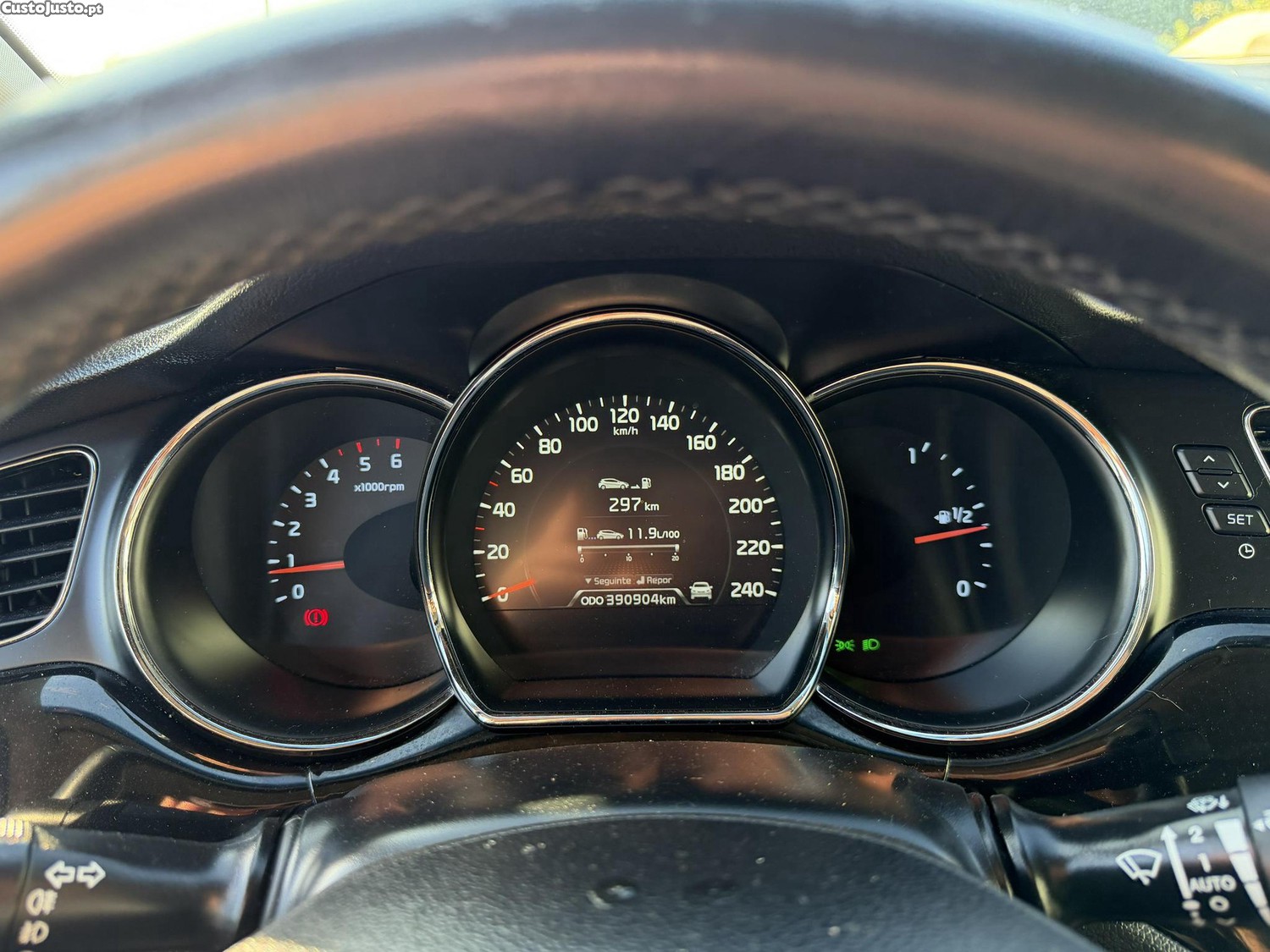 Kia Ceed 1.6CRDi 128CV — fotografia 6