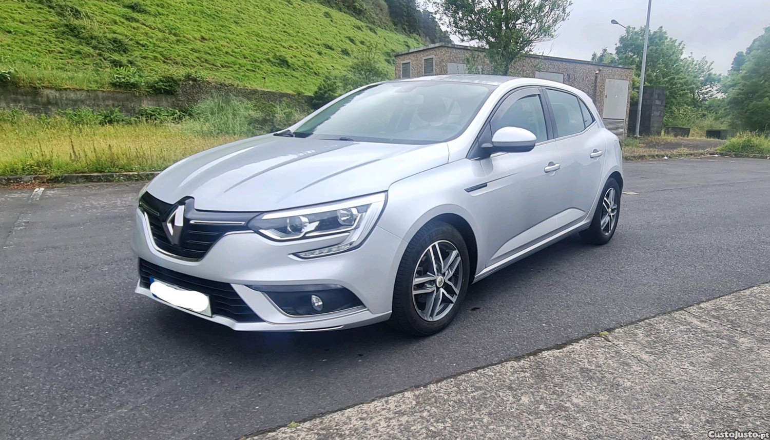 Renault Mégane 1.2TCE — fotografia 11