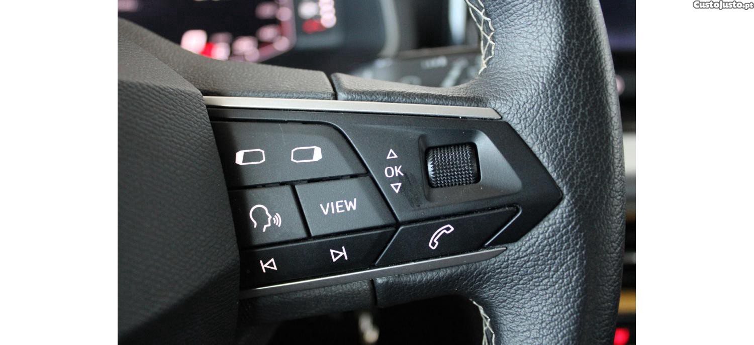 SEAT Arona 1.0 TSI Style 95cv — fotografia 5