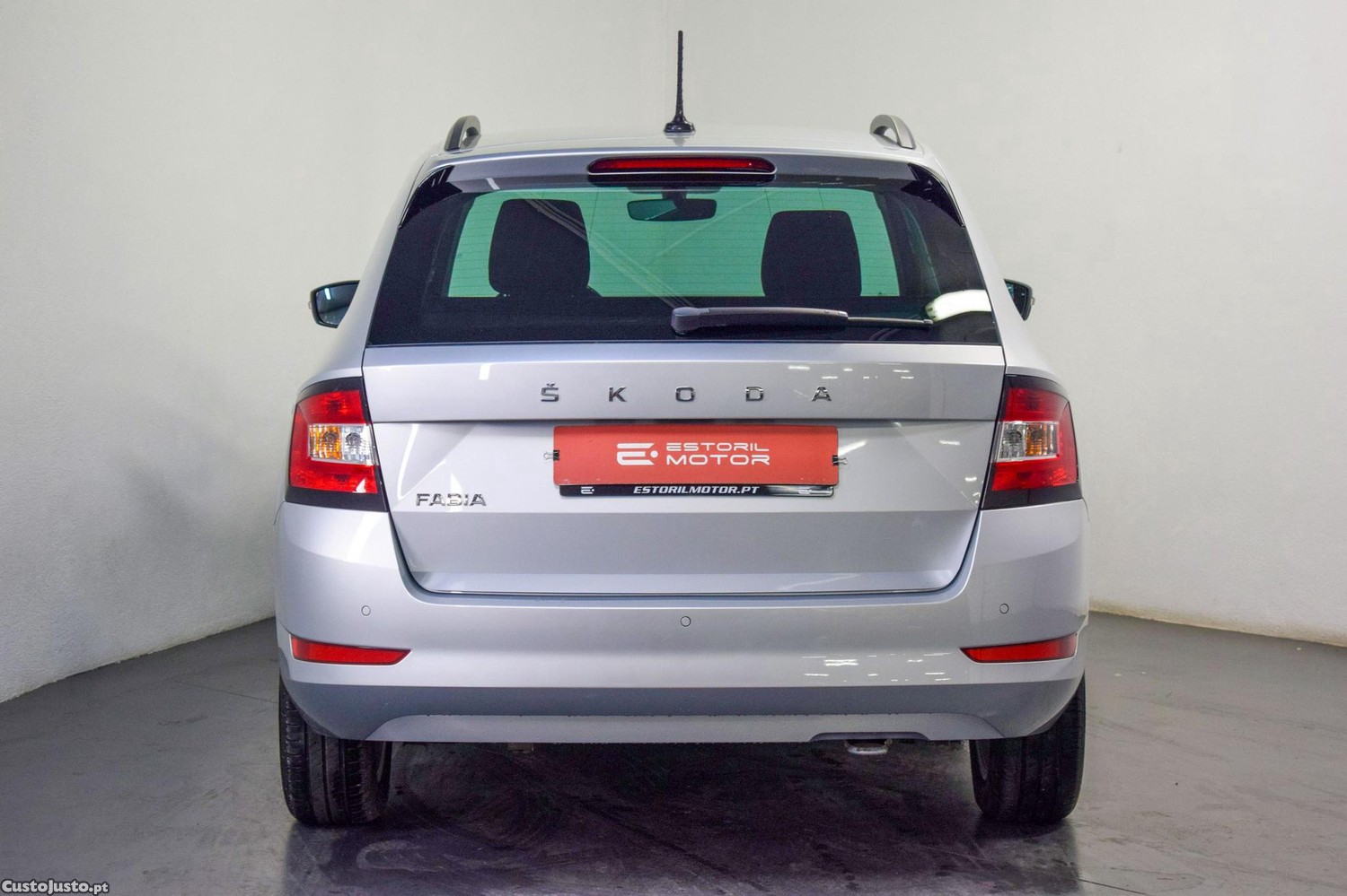 Skoda Fabia 1.0 TSI Style DSG - 22 — photo 4