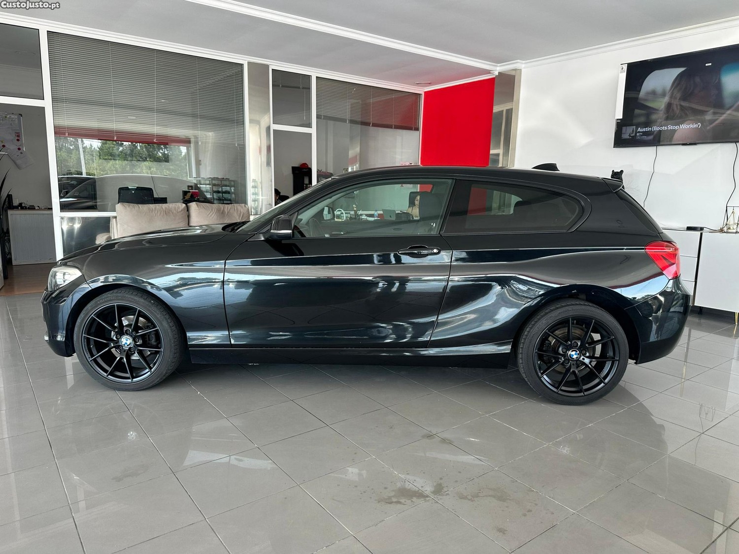 BMW 116 d EfficientDynamics Line Urban — fotografia 17