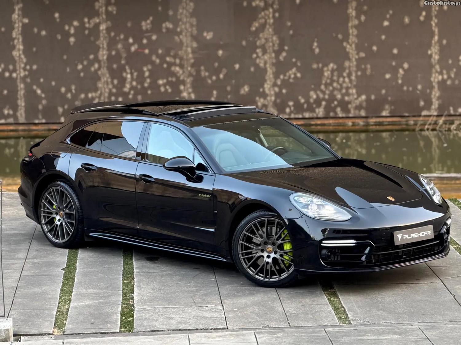 Porsche Panamera 4 E-Hybrid Platinum Edition PDLS - 24