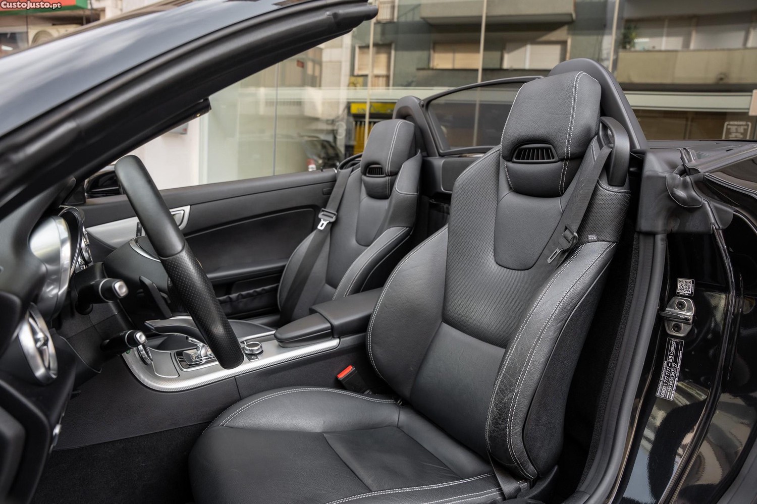 Mercedes-Benz SLC 250 d — fotografia 17