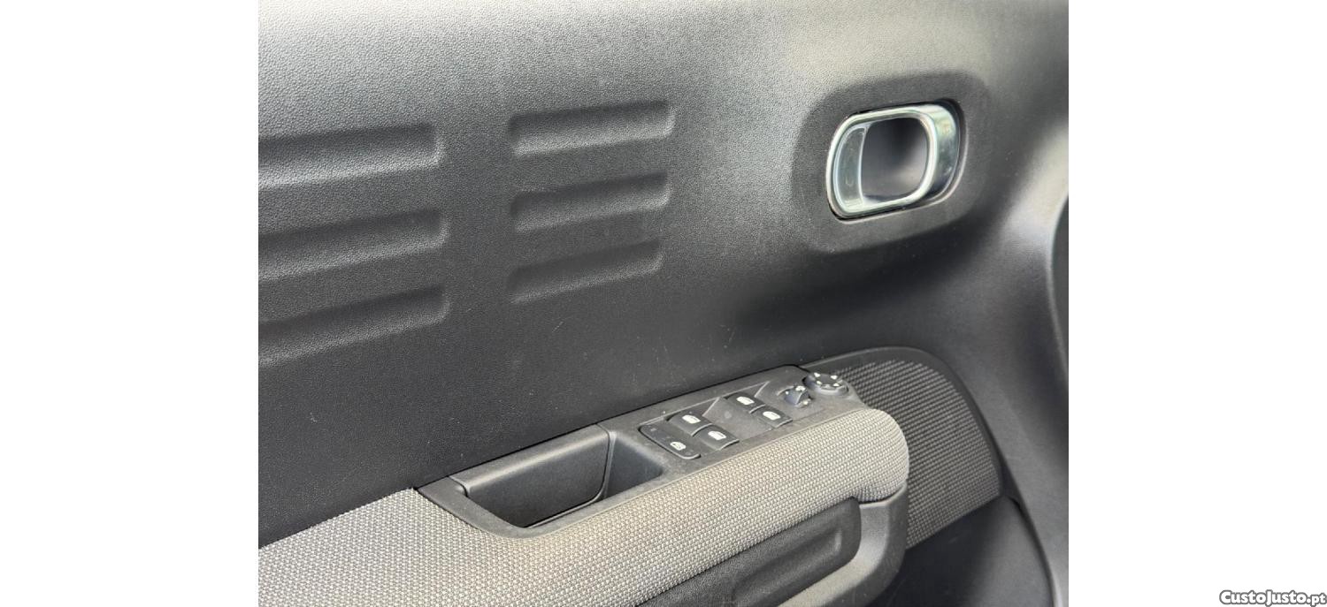 Citroën C3 PureTech Plus 1.2 110cv — fotografia 10